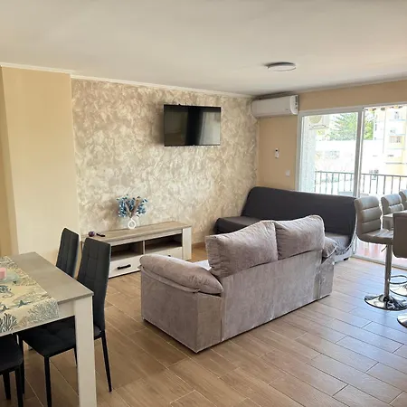 Apartment G&g Porches - Benalmádena